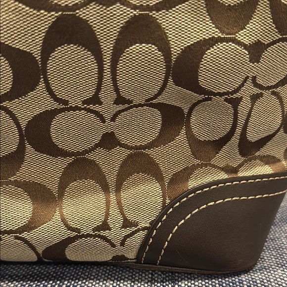 Coach Brown Signature Shoulder Bag - Picture 2 of 15